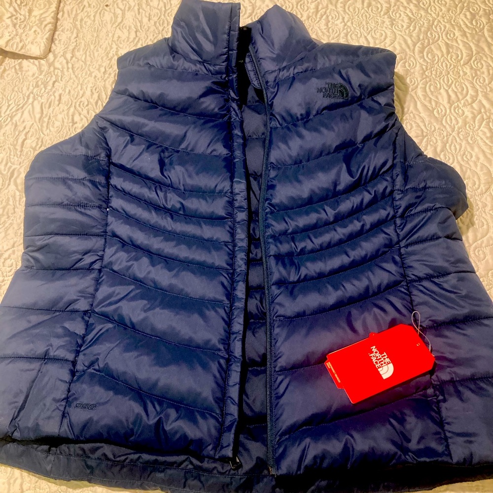 Women’s North Face Vest NEW!